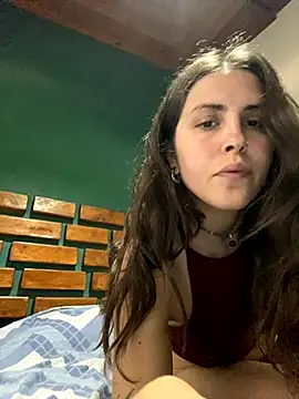 isadelasestrellas online show from November 2025 04:50:01 PM