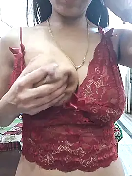 Snapshot of priya_sharma02 chatting on March 2025 07:29:02 AM priya sharma02 online show from March 2025 07:29:02 AM