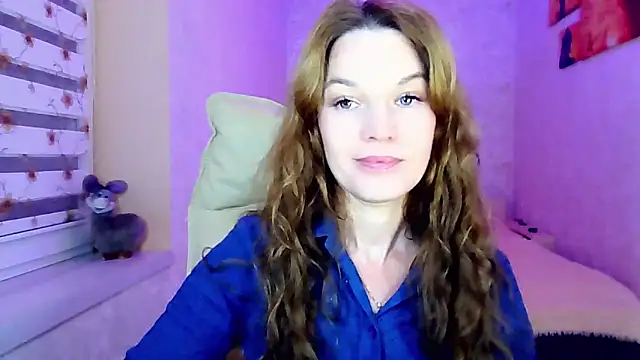 impossibleluna online show from October 2025 06:04:01 PM