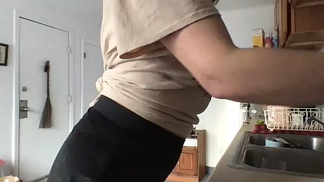 Snapshot of BonfireBonnie chatting on January 2025 01:16:02 PM BonfireBonnie online show from January 2025 01:16:02 PM