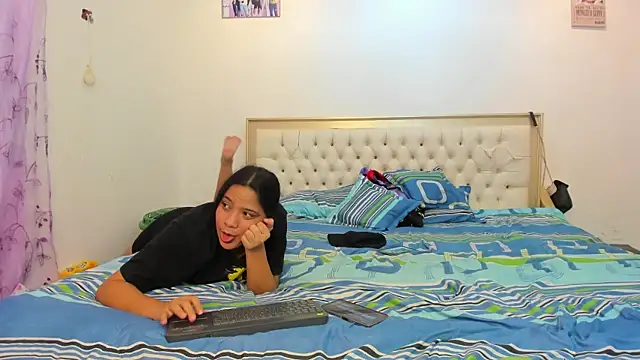 fenixonfire  online show from February 2025 09:35:02 PM