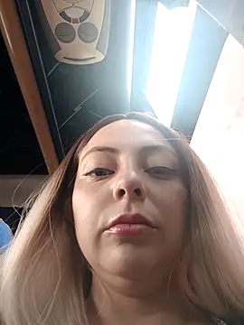 madelaine- online show from October 2025 07:22:02 PM