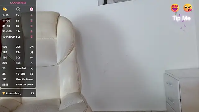 Snapshot of tonibelmont chatting on February 2025 09:48:01 PM tonibelmont online show from February 2025 09:48:01 PM