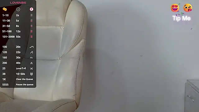 Snapshot of tonibelmont chatting on February 2025 09:30:01 PM tonibelmont online show from February 2025 09:30:01 PM