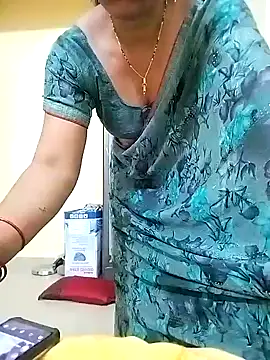 Snapshot of PayalSharmahot143 chatting on March 2025 01:53:02 AM PayalSharmahot143 online show from March 2025 01:53:02 AM