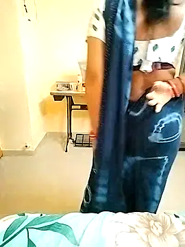 Snapshot of PayalSharmahot143 chatting on October 2025 02:08:02 AM PayalSharmahot143 online show from October 2025 02:08:02 AM