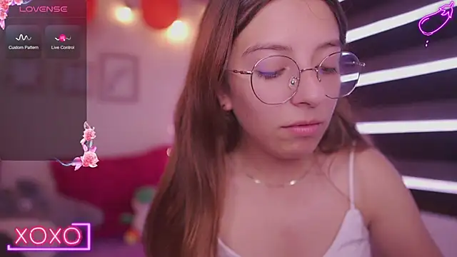 milly kenner online show from February 2025 10:04:02 PM