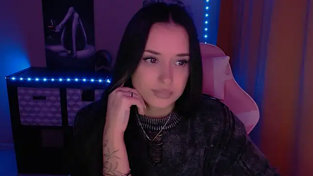 Snapshot of AlisaLink chatting on January 2025 07:09:02 PM AlisaLink online show from January 2025 07:09:02 PM