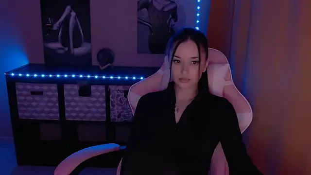 Snapshot of AlisaLink chatting on February 2025 06:59:01 PM AlisaLink online show from February 2025 06:59:01 PM