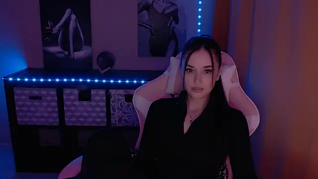 Snapshot of AlisaLink chatting on February 2025 07:39:01 PM AlisaLink online show from February 2025 07:39:01 PM