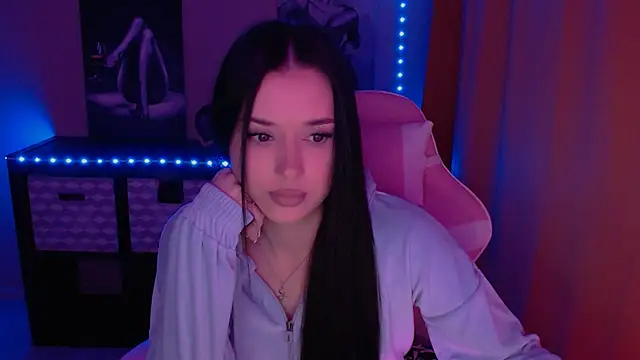 Snapshot of AlisaLink chatting on February 2025 04:32:01 PM AlisaLink online show from February 2025 04:32:01 PM