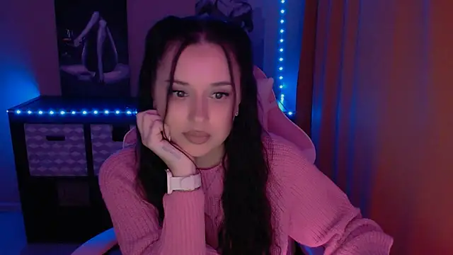 Snapshot of AlisaLink chatting on March 2025 06:45:01 PM AlisaLink online show from March 2025 06:45:01 PM