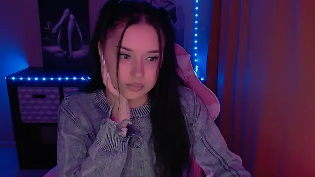 Snapshot of AlisaLink chatting on March 2025 03:50:02 PM AlisaLink online show from March 2025 03:50:02 PM