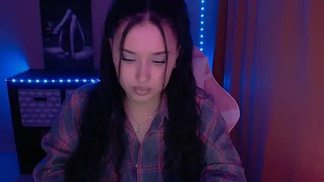 Snapshot of AlisaLink chatting on March 2025 03:47:02 PM AlisaLink online show from March 2025 03:47:02 PM