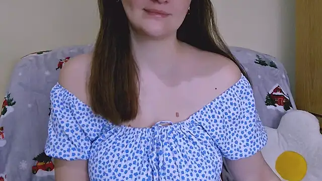 Snapshot of ChubbyMaia chatting on January 2025 03:05:01 AM ChubbyMaia online show from January 2025 03:05:01 AM