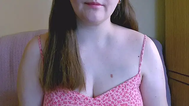 Snapshot of ChubbyMaia chatting on February 2025 11:44:02 AM ChubbyMaia online show from February 2025 11:44:02 AM