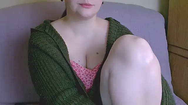 Snapshot of ChubbyMaia chatting on February 2025 02:46:02 PM ChubbyMaia online show from February 2025 02:46:02 PM