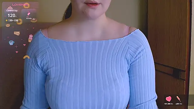 Snapshot of ChubbyMaia chatting on March 2025 12:28:01 PM ChubbyMaia online show from March 2025 12:28:01 PM