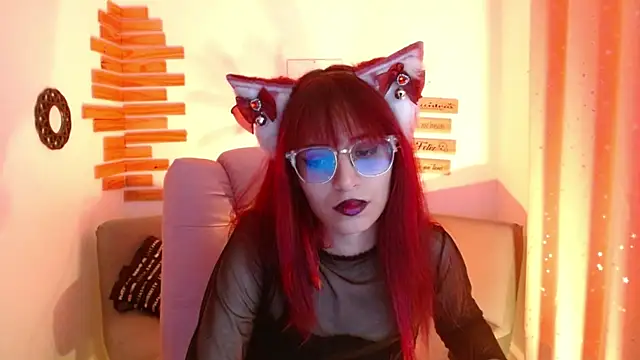 RedMeloddy online show from May 2026 11:00:01 PM