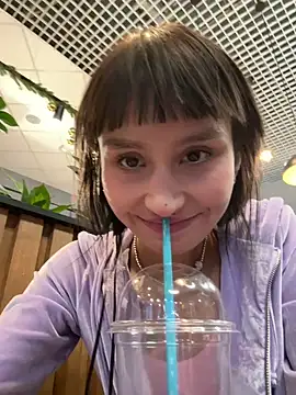 Snapshot of bigbabykiki chatting on December 2024 12:49:02 PM bigbabykiki online show from December 2024 12:49:02 PM