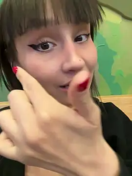 Snapshot of bigbabykiki chatting on February 2025 06:46:02 AM bigbabykiki online show from February 2025 06:46:02 AM