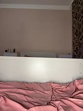 Snapshot of bigbabykiki chatting on February 2025 04:24:02 PM bigbabykiki online show from February 2025 04:24:02 PM