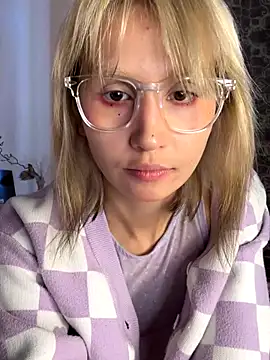 Snapshot of bigbabykiki chatting on September 2025 07:23:01 AM bigbabykiki online show from September 2025 07:23:01 AM