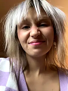 Snapshot of bigbabykiki chatting on November 2025 03:36:02 PM bigbabykiki online show from November 2025 03:36:02 PM