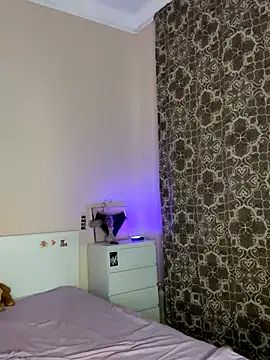 Snapshot of bigbabykiki chatting on November 2025 03:23:01 PM bigbabykiki online show from November 2025 03:23:01 PM