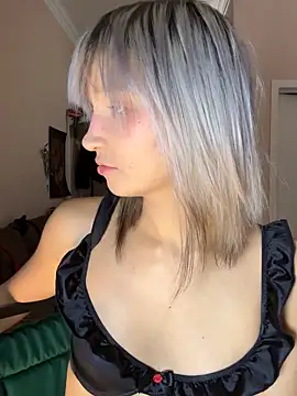 Snapshot of bigbabykiki chatting on November 2025 03:23:01 PM bigbabykiki online show from November 2025 03:23:01 PM