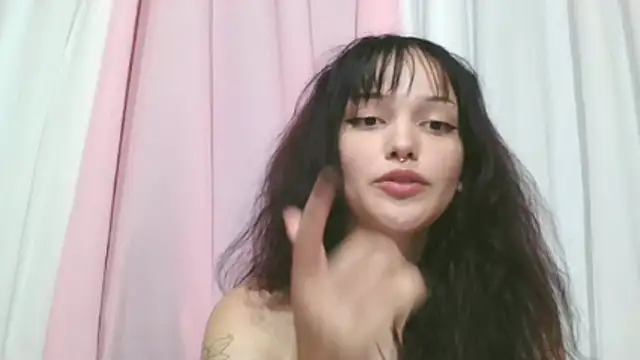 Snapshot of faelitababy chatting on January 2026 11:30:02 PM faelitababy online show from January 2026 11:30:02 PM