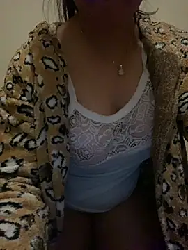 Snapshot of Maha_Ms chatting on February 2025 09:41:02 PM Maha Ms online show from February 2025 09:41:02 PM