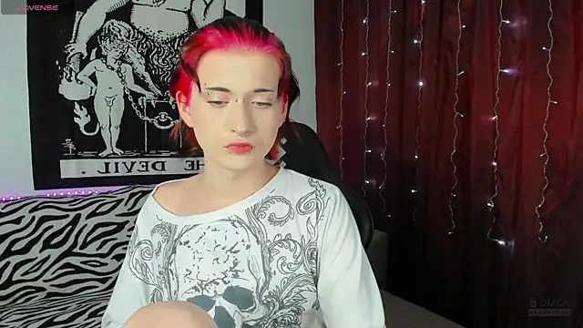 Snapshot of Vailyreb_ chatting on December 2024 01:14:01 AM Vailyreb online show from December 2024 01:14:01 AM