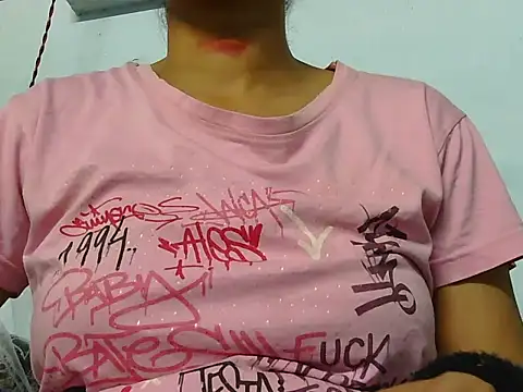 Snapshot of Thimiralagi chatting on February 2026 02:02:02 AM Thimiralagi online show from February 2026 02:02:02 AM