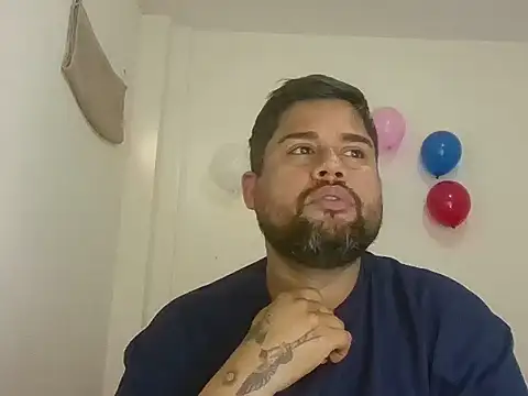 Snapshot of GABRIELGARCIA1313 chatting on July 2026 04:42:02 PM GABRIELGARCIA1313 online show from July 2026 04:42:02 PM