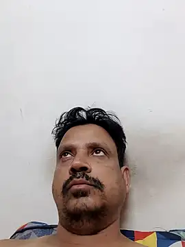 Raj1043 online show from March 2025 06:32:01 PM