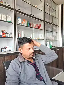 Snapshot of Raj1043 chatting on November 2025 05:23:02 AM Raj1043 online show from November 2025 05:23:02 AM