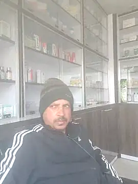 Snapshot of Raj1043 chatting on December 2025 05:25:01 AM Raj1043 online show from December 2025 05:25:01 AM