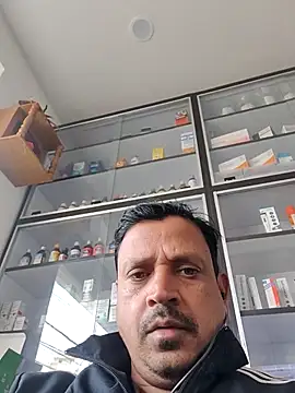 Snapshot of Raj1043 chatting on December 2025 06:10:02 AM Raj1043 online show from December 2025 06:10:02 AM