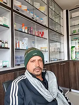 Snapshot of Raj1043 chatting on January 2026 06:29:01 AM Raj1043 online show from January 2026 06:29:01 AM