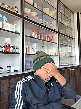 Snapshot of Raj1043 chatting on January 2026 06:29:02 AM Raj1043 online show from January 2026 06:29:02 AM