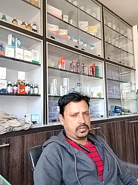 Snapshot of Raj1043 chatting on February 2026 06:18:02 AM Raj1043 online show from February 2026 06:18:02 AM