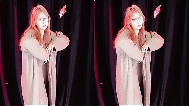 YIYI XIXI 18 online show from October 2025 07:36:02 PM