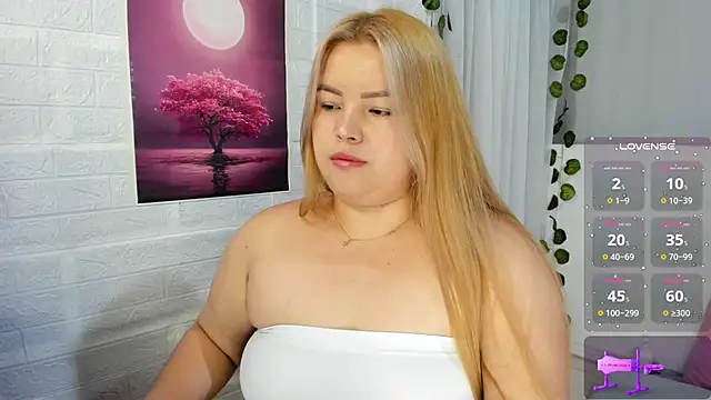 Snapshot of Mysexygirl_ chatting on January 2025 04:43:01 AM Mysexygirl online show from January 2025 04:43:01 AM