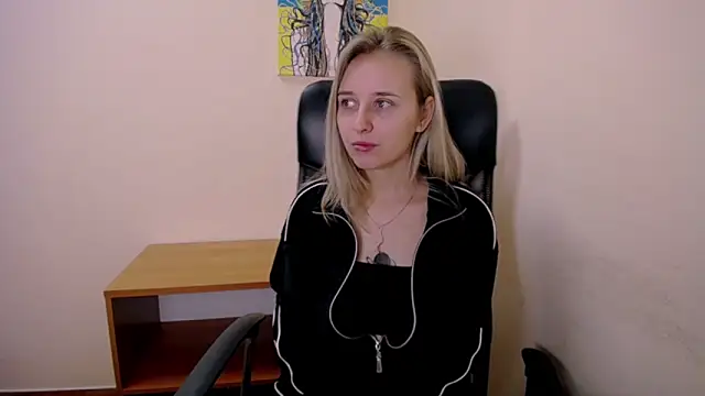  Nicole new online show from September 2025 08:48:02 AM