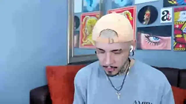 MurdockH online show from February 2026 08:13:02 PM