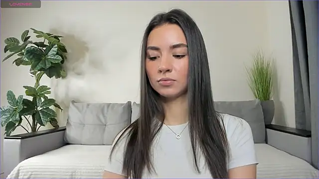 NicoleLuv online show from January 2025 01:07:01 PM