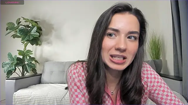 NicoleLuv online show from January 2025 01:02:01 PM