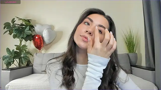 NicoleLuv online show from March 2025 01:13:02 PM