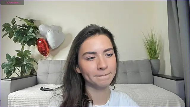 NicoleLuv online show from March 2025 04:12:02 PM